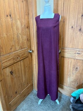 Clues Collection Vintage 90’s Square-Neck Maxi Dress in Burgundy Plaid